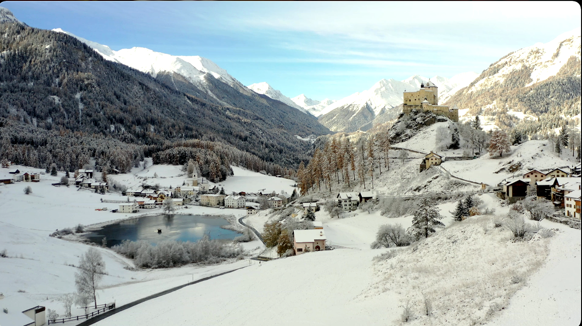 schloss-winter-tot-image-2-kopie.png